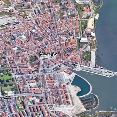 Charming In 455 M² + Parking *